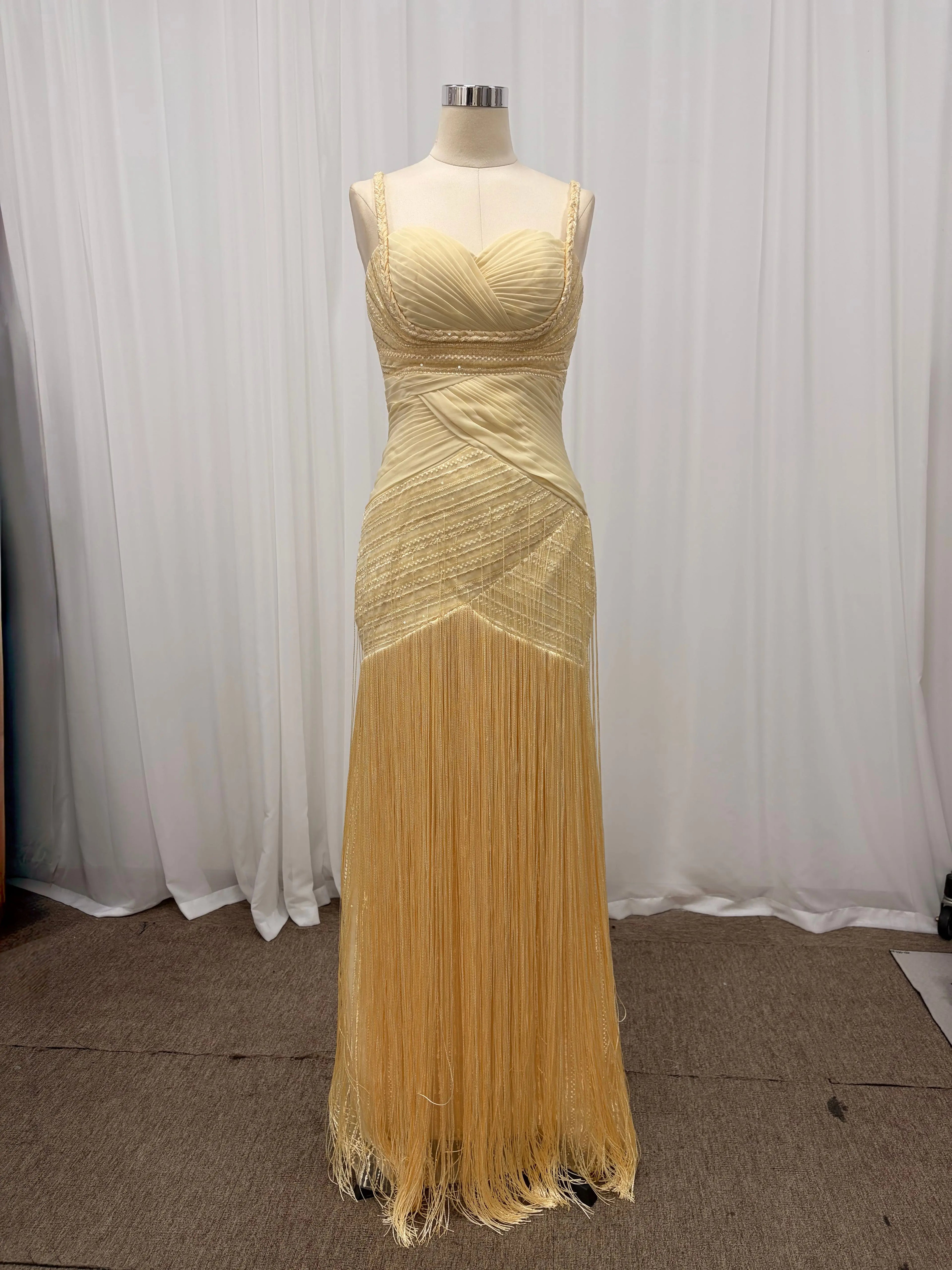 Mila Spaghetti Strap Pleats Prom Dresses Mint Green Sleeveless Customized Formal Evening Sweep Train vestidos de fiesta