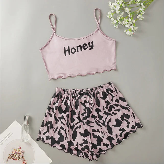 Hot Women's Sleepwear Cute Cartoon Print Short Set Pajamas for Women Pajama Set Sweet Short Sleeve V-Neck & Shorts Summer