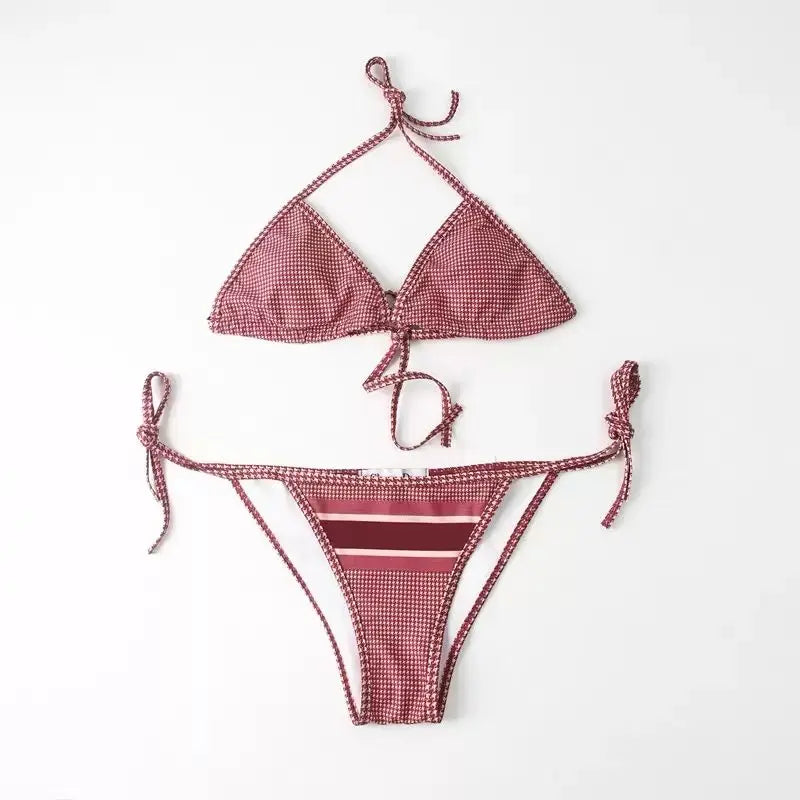 Summer New Women's Outdoor Beach Swimsuit Sexy Hanging Neck Strap Split Bikini