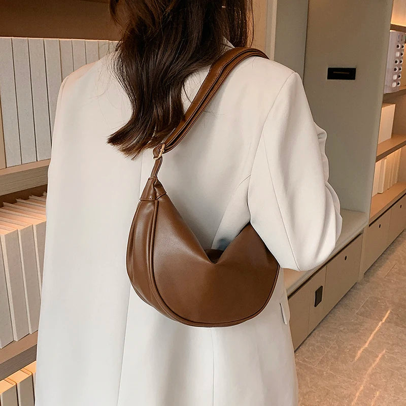 Half Moon Small PU Leather Zipper Crossbody Bags For Women Solid Color Shoulder Handbags 2025 Trends Winter Luxury Brand