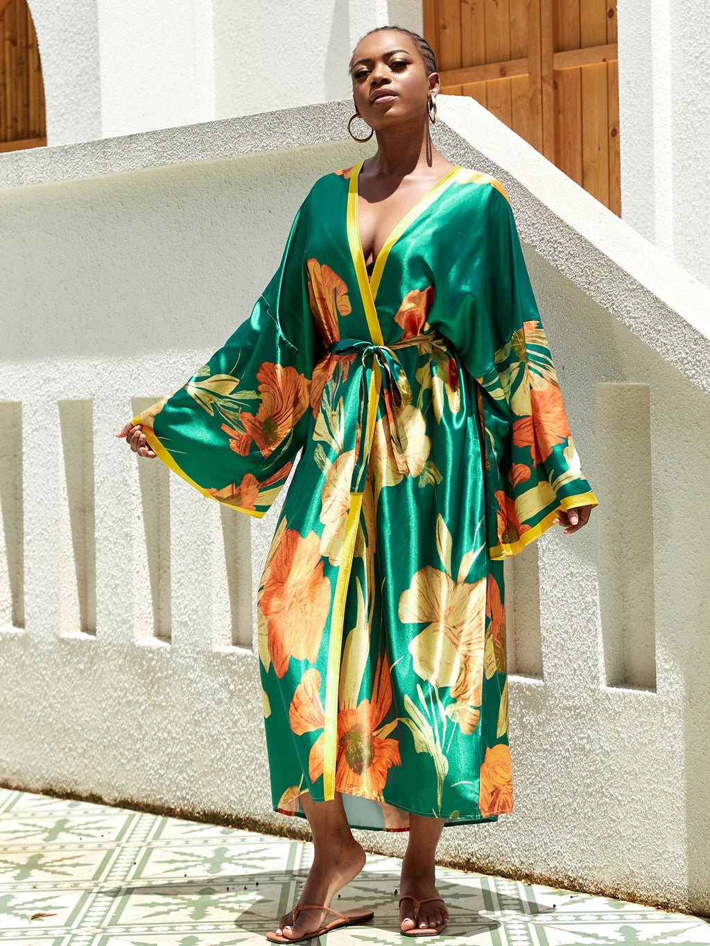 Long Kimono Bath Robe Gown Wide Sleeve Print Flower Robe Women Satin Nightgown New Silk Satin Nightdress V-Neck Lounge Sleepwear