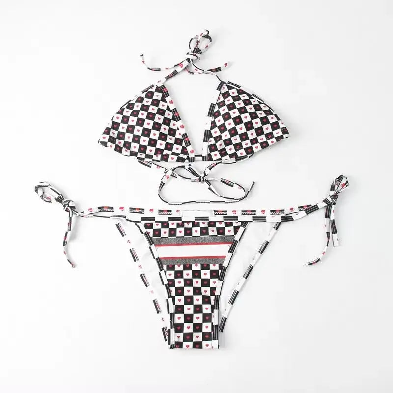 Summer New Women's Outdoor Beach Swimsuit Sexy Hanging Neck Strap Split Bikini