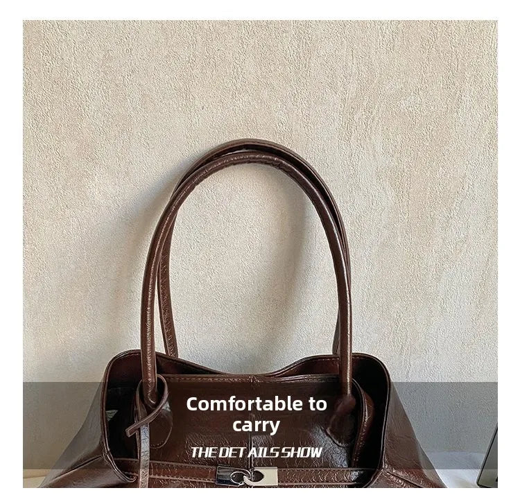 2026 New Large Capacity Soft Leather Pleated Women's Handbag Retro Commuter Tote Bag Quality Single Shoulder Slant Bag