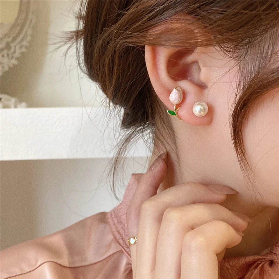 ZAKOL Fresh Rose Stud Earrings with Imitation Pearl Sweet Pink Tulip Earrings Exquisite New Accessories for Women Trendy Jewelry