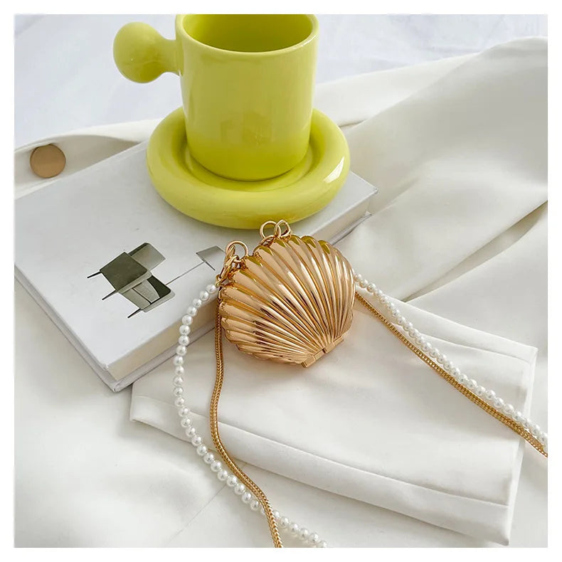 2026 New Summer Lipstick Bags for Women Fashion Pearl Mini Purse Crossbody Bag High Quality Gold Shell Bag Designer Shoulder Bag