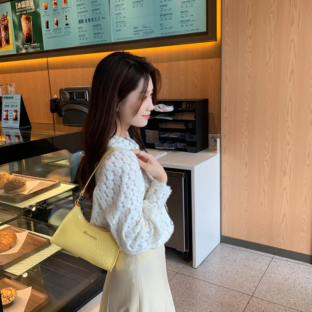 Versatile New Fashion Crossbody Bag Women's Simple Underarm Bag Casual Fashionable Diagonal Shoulder Bag