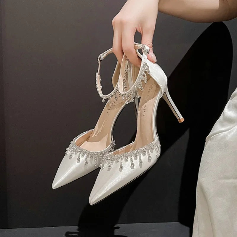 Comemore White Wedding Bridesmaid Shoes Satin Fashion Rhinestone Fringe Chain High Heels Black Temperament Elegance Pumps