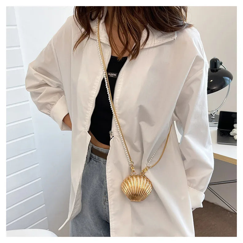 2026 New Summer Lipstick Bags for Women Fashion Pearl Mini Purse Crossbody Bag High Quality Gold Shell Bag Designer Shoulder Bag