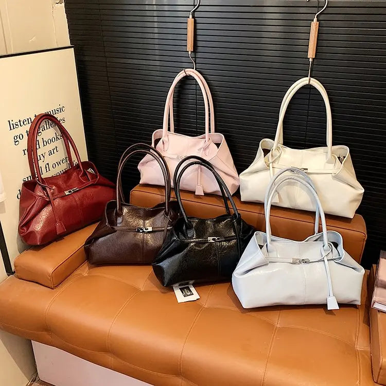 2026 New Large Capacity Soft Leather Pleated Women's Handbag Retro Commuter Tote Bag Quality Single Shoulder Slant Bag