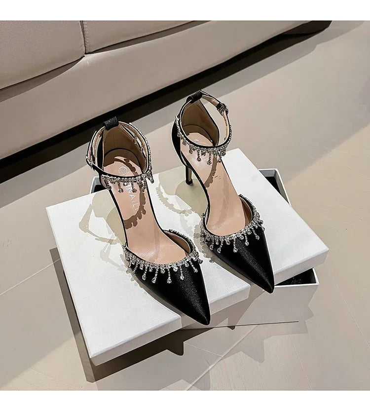 Comemore White Wedding Bridesmaid Shoes Satin Fashion Rhinestone Fringe Chain High Heels Black Temperament Elegance Pumps