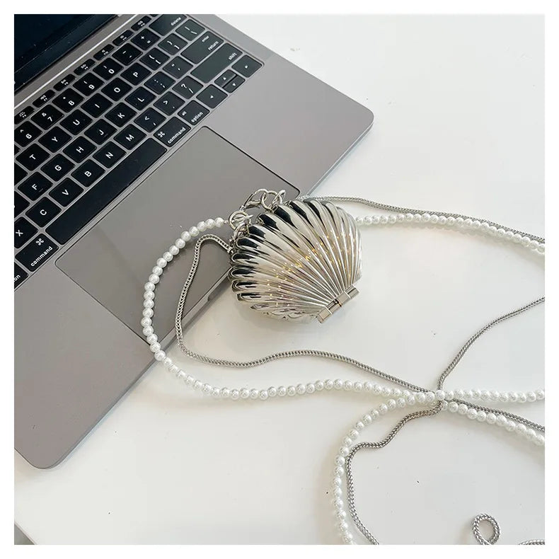 2026 New Summer Lipstick Bags for Women Fashion Pearl Mini Purse Crossbody Bag High Quality Gold Shell Bag Designer Shoulder Bag