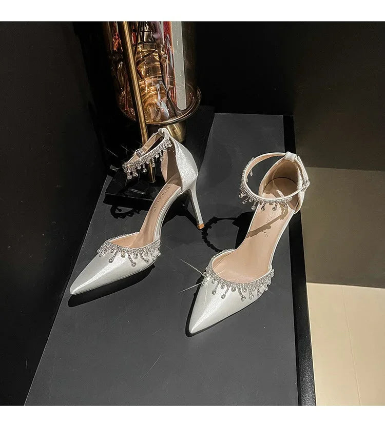 Comemore White Wedding Bridesmaid Shoes Satin Fashion Rhinestone Fringe Chain High Heels Black Temperament Elegance Pumps