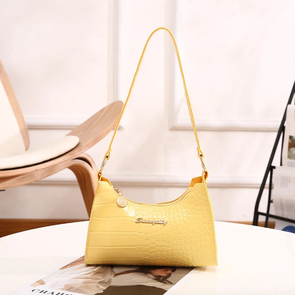 Versatile New Fashion Crossbody Bag Women's Simple Underarm Bag Casual Fashionable Diagonal Shoulder Bag