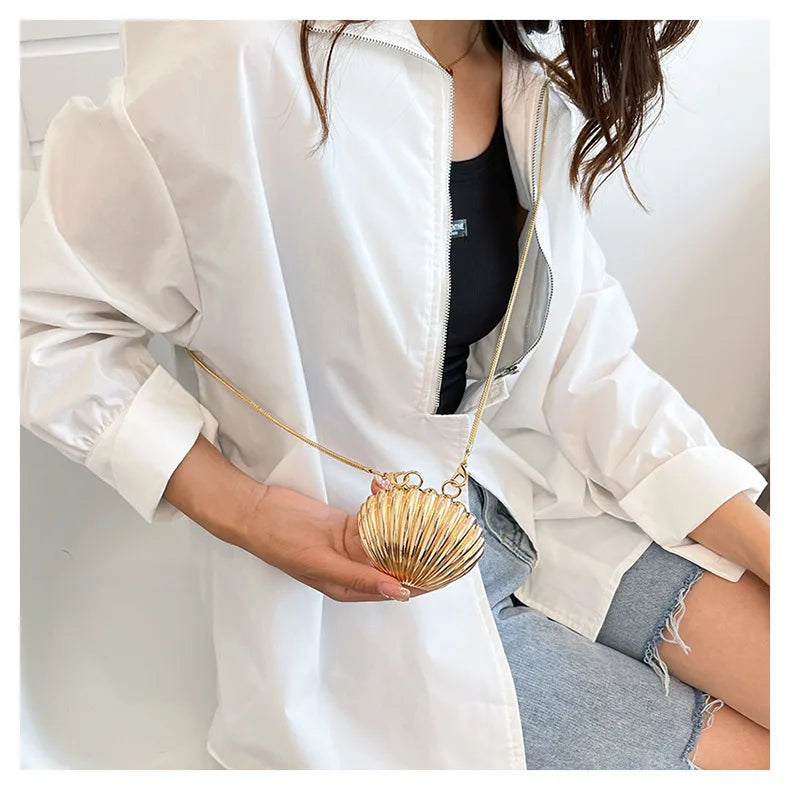 2026 New Summer Lipstick Bags for Women Fashion Pearl Mini Purse Crossbody Bag High Quality Gold Shell Bag Designer Shoulder Bag
