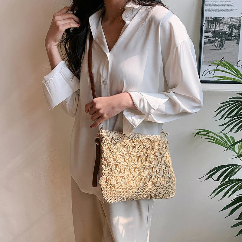 Summer Beach Women Straw Rattan Weave Shoulder Crossbody Bag Hollow Design Female Retro Daily Messenger Handbag