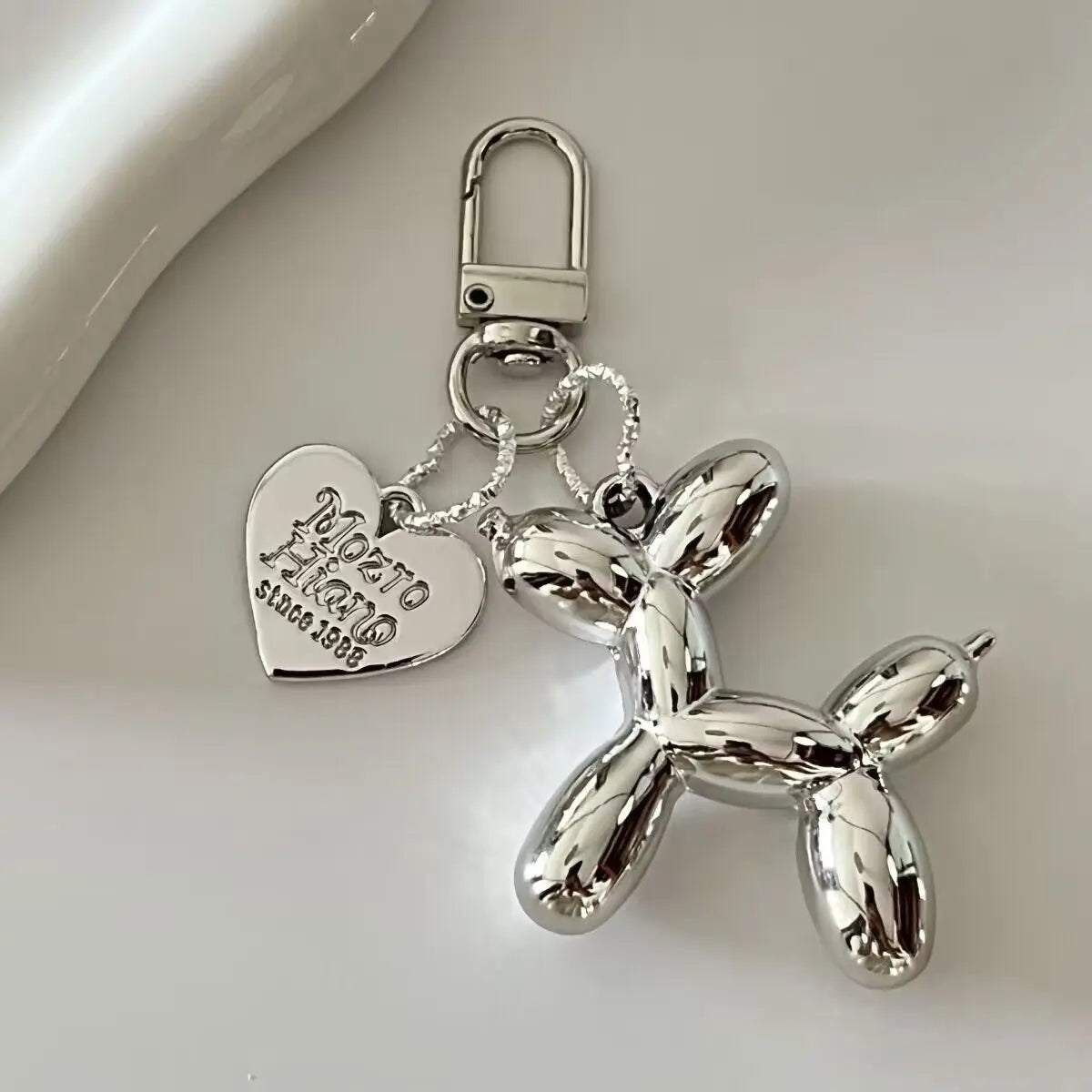 Balloon Dog Luminous Keychain Balloon Dog Glow At Night Pewndant Keyring Accessories Backpack Bags Pendant Kawaii Things Y2K New