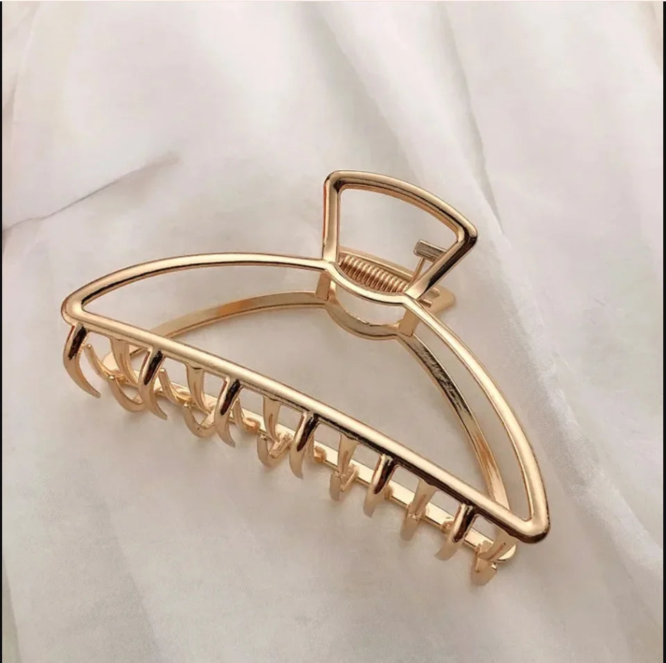 Gold Color Hollow Geometric Hair Clips Metal Hair Claw Cross Hairclip Headband Hairpin Hair Crab Women Hair Fashion Accessories