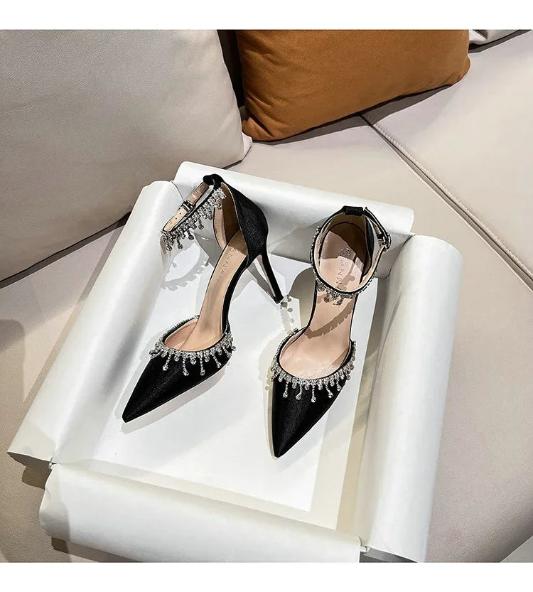 Comemore White Wedding Bridesmaid Shoes Satin Fashion Rhinestone Fringe Chain High Heels Black Temperament Elegance Pumps