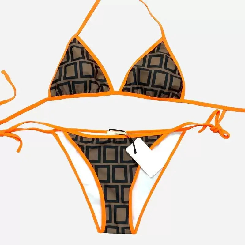 Summer New Women's Outdoor Beach Swimsuit Sexy Hanging Neck Strap Split Bikini
