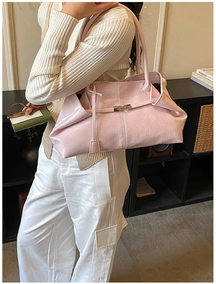 2026 New Large Capacity Soft Leather Pleated Women's Handbag Retro Commuter Tote Bag Quality Single Shoulder Slant Bag