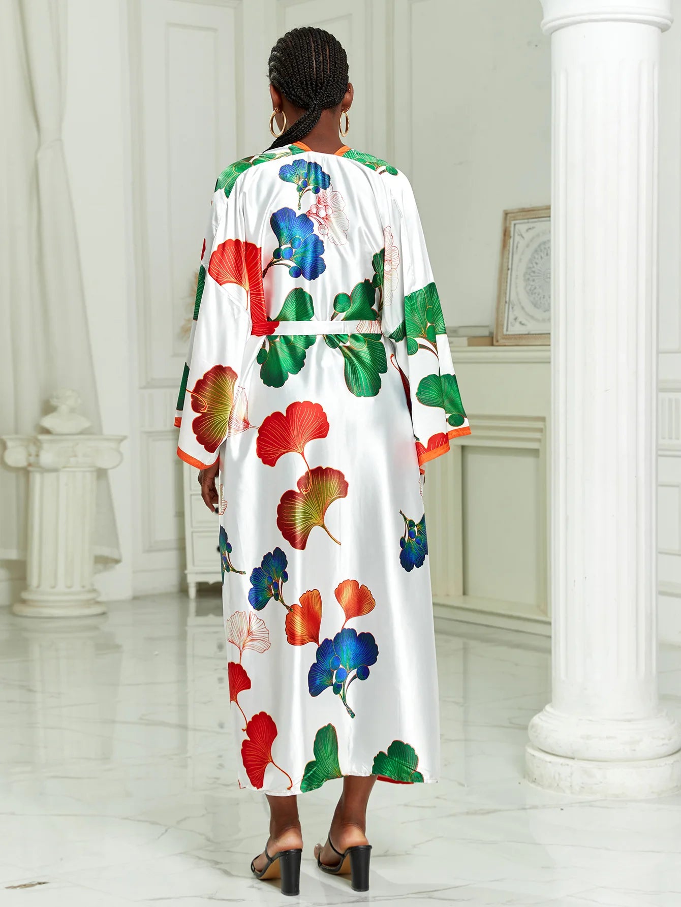 Long Kimono Bath Robe Gown Wide Sleeve Print Flower Robe Women Satin Nightgown New Silk Satin Nightdress V-Neck Lounge Sleepwear