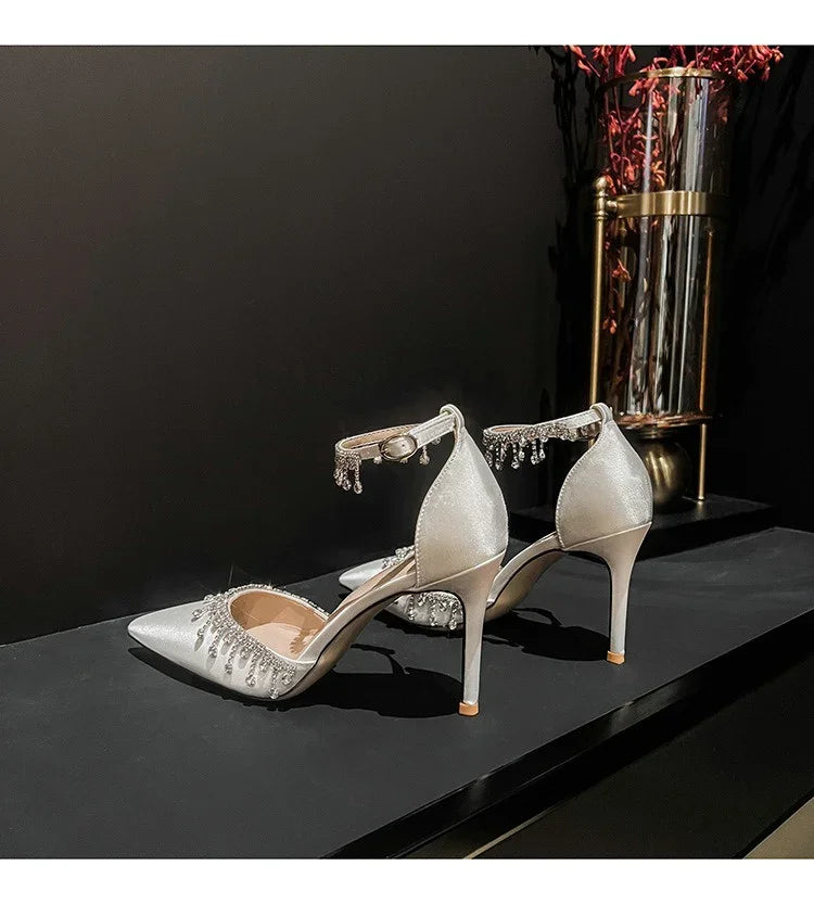 Comemore White Wedding Bridesmaid Shoes Satin Fashion Rhinestone Fringe Chain High Heels Black Temperament Elegance Pumps