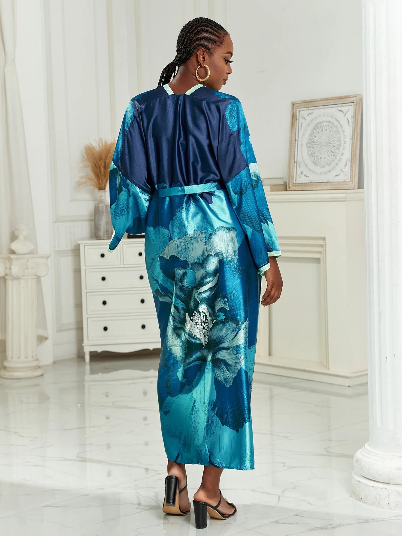 Long Kimono Bath Robe Gown Wide Sleeve Print Flower Robe Women Satin Nightgown New Silk Satin Nightdress V-Neck Lounge Sleepwear