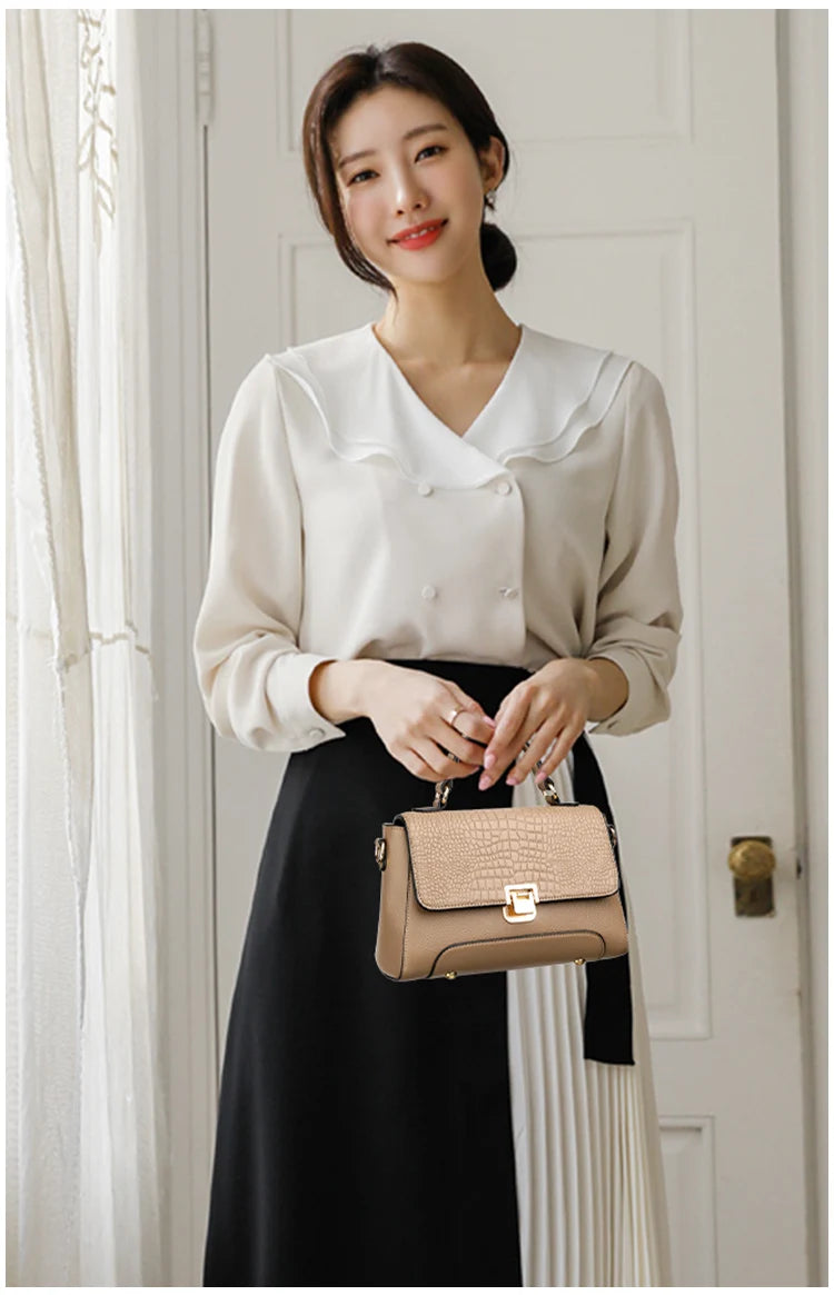 Brand Luxury Large Capacity Multilayer Shoulder Messenger Bag Women High Quality Leather Handbag Design Female Crossbody Tote
