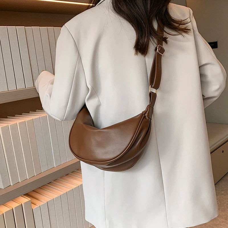 Half Moon Small PU Leather Zipper Crossbody Bags For Women Solid Color Shoulder Handbags 2025 Trends Winter Luxury Brand