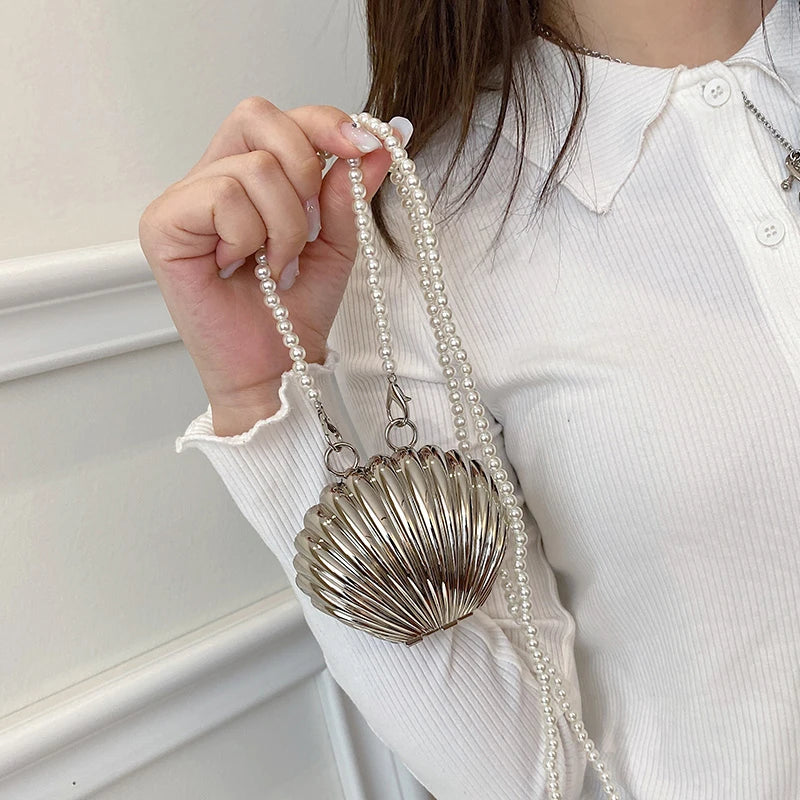 Mini Metal Shoulder Bags for Women Pearl Chain Crossbody Bag Designer Clothing Accessories Satchel Female Decorative Box Handbag