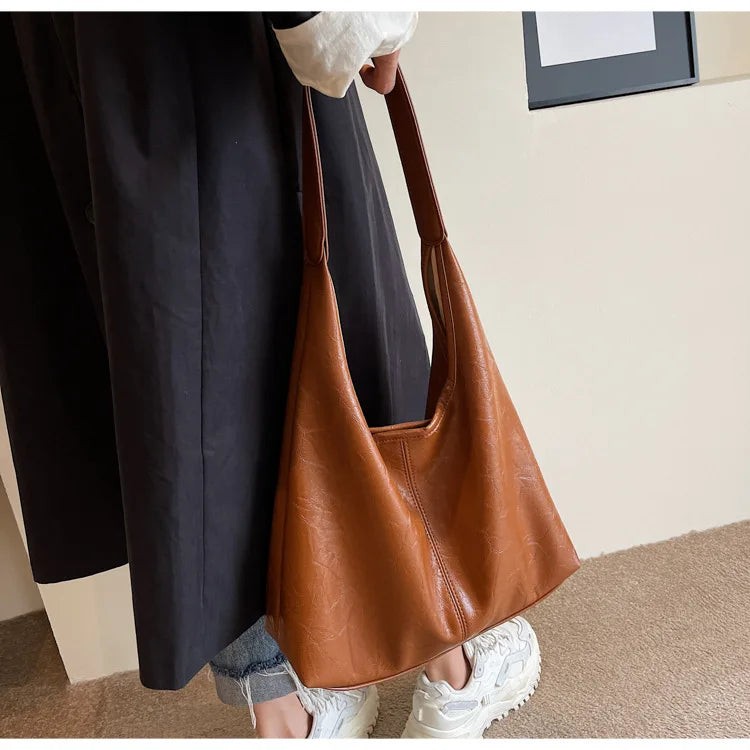 Soft PU Leather Shoulder Bag for Women Wedding Totes All-match Commuter Underarm Bag Bolso Mujer Fashion Large Capacity Handbag
