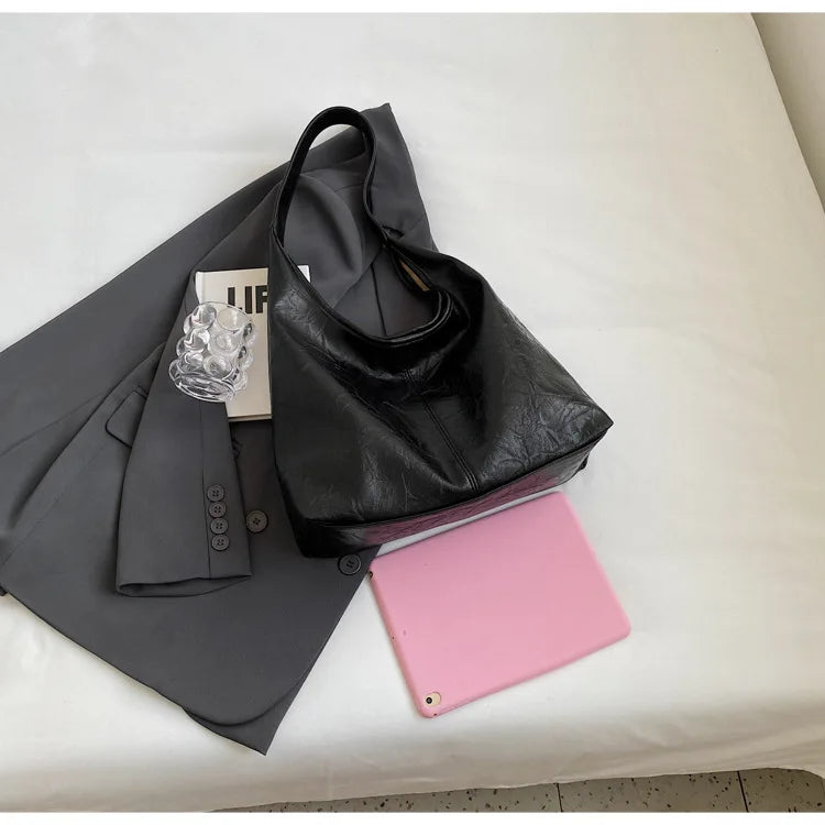 Soft PU Leather Shoulder Bag for Women Wedding Totes All-match Commuter Underarm Bag Bolso Mujer Fashion Large Capacity Handbag