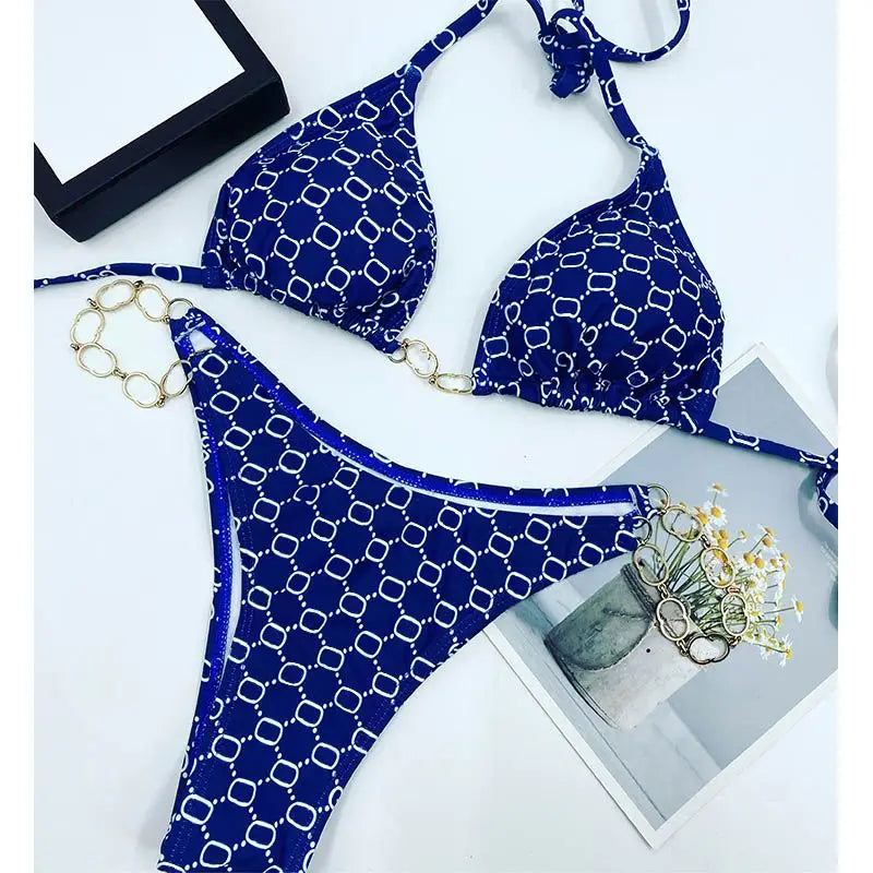 Summer New Women's Outdoor Beach Swimsuit Sexy Hanging Neck Strap Split Bikini