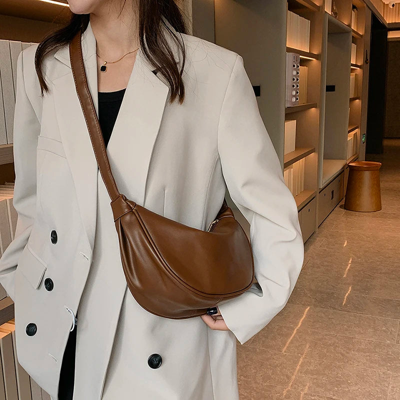 Half Moon Small PU Leather Zipper Crossbody Bags For Women Solid Color Shoulder Handbags 2025 Trends Winter Luxury Brand
