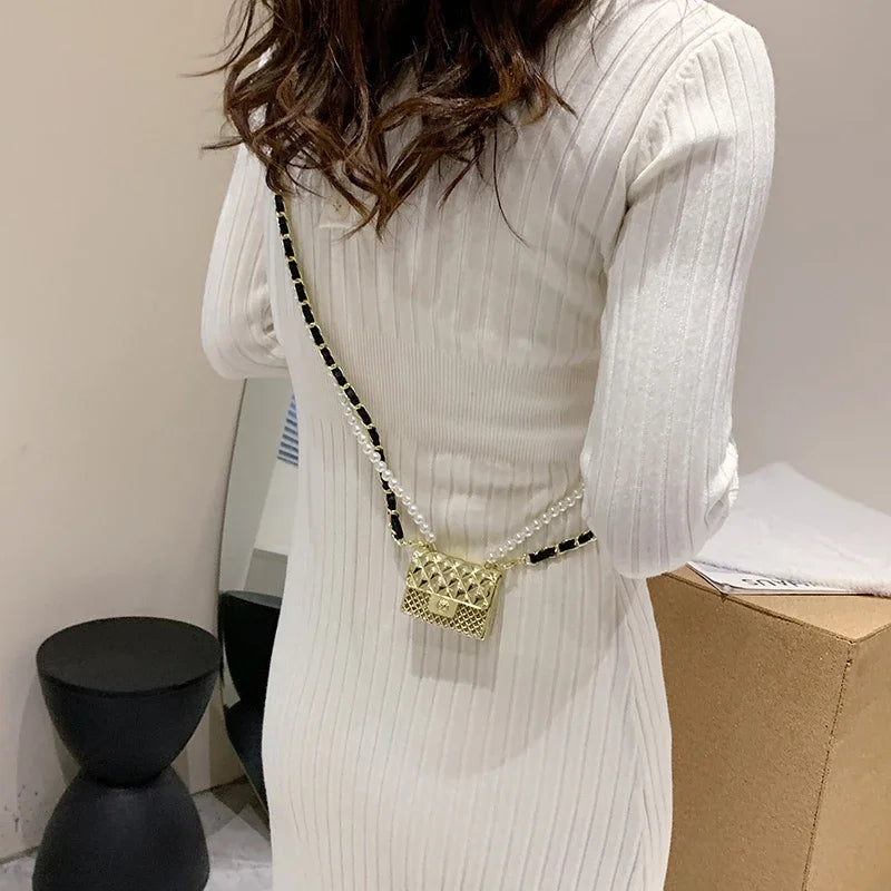 Mini Metal Shoulder Bags for Women Pearl Chain Crossbody Bag Designer Clothing Accessories Satchel Female Decorative Box Handbag